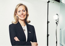 Monique F. Leroux Naziaorteko Kooperatiba Aliantzako presidente berria hautatu dute