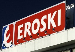 Carrefourri 36 hipermerkatu salduta, Eroskik desinbertsioen aroa itxi du