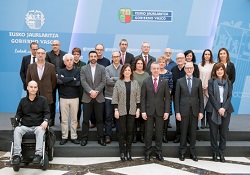 EZMk EHSS Sustatzeko Estrategia aurkeztu dio Lehendakariari