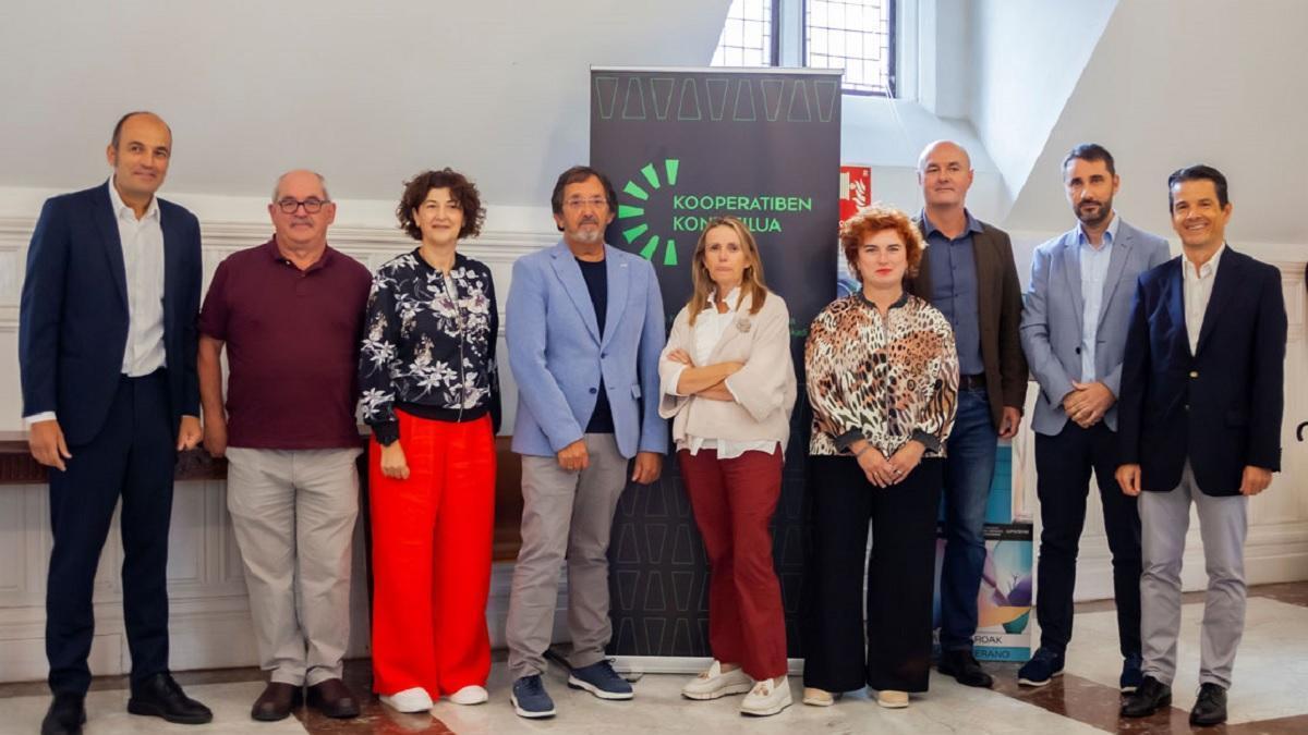 Kooperatibaren erantzunak gizartearen erronkei